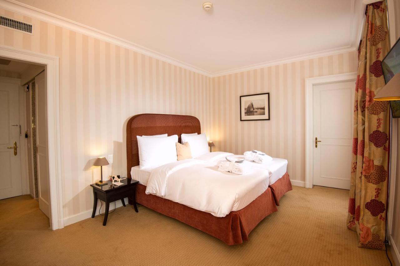 Hotel Des Trois Couronnes & Spa - The Leading Hotels Of The World Vevey Exterior foto